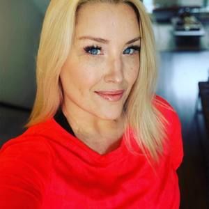 Meet your Posher, Colette